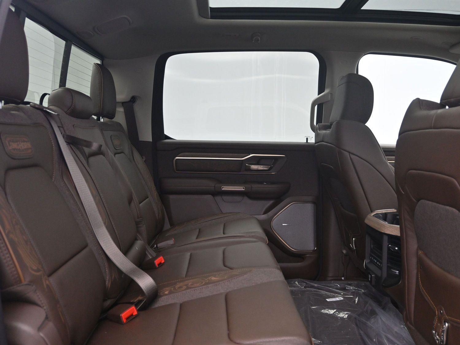 New 2026 Ivory White Tri-Coat Pearlcoat Ram Longhorn image 14