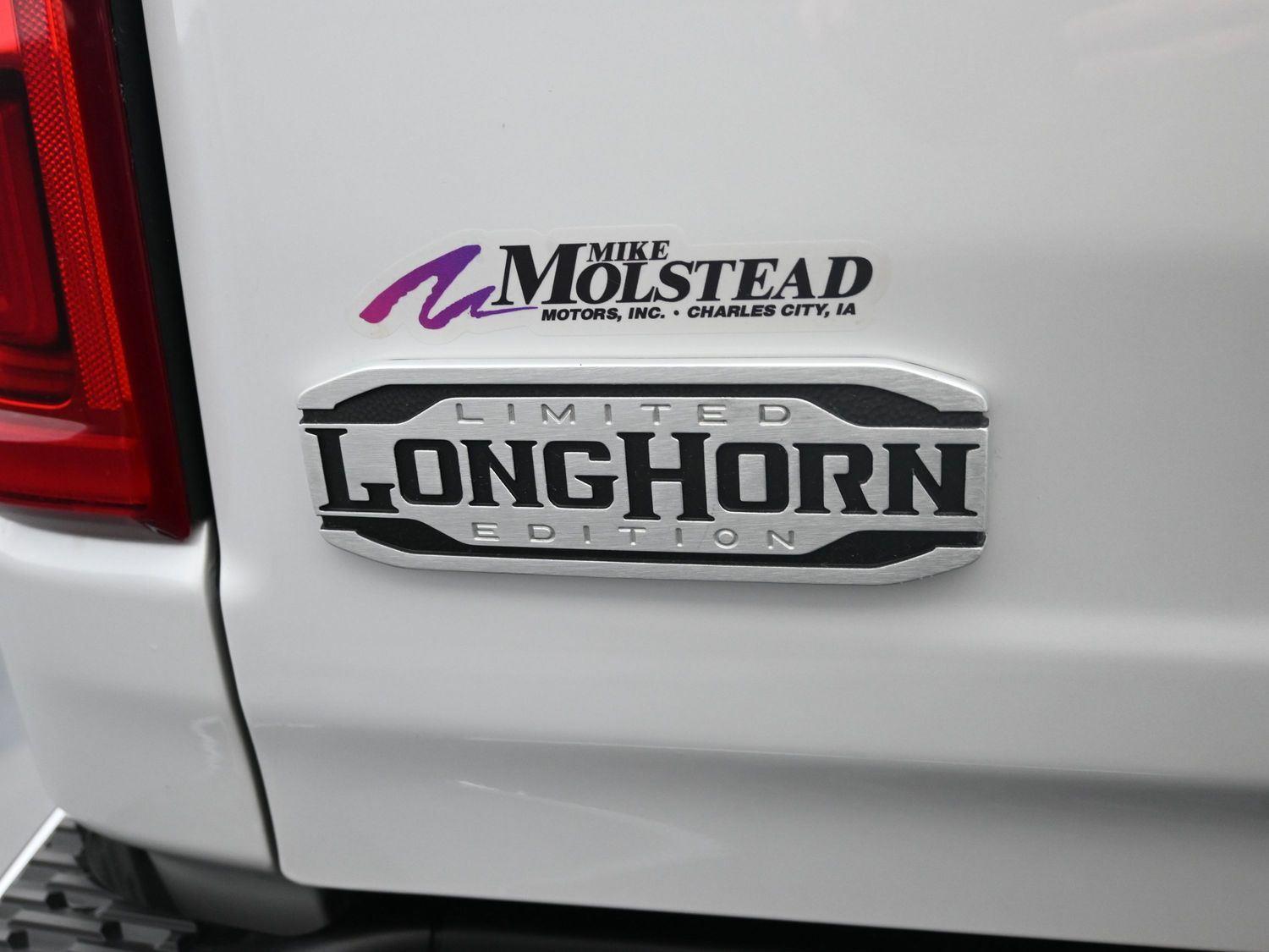 New 2026 Ivory White Tri-Coat Pearlcoat Ram Longhorn image 18