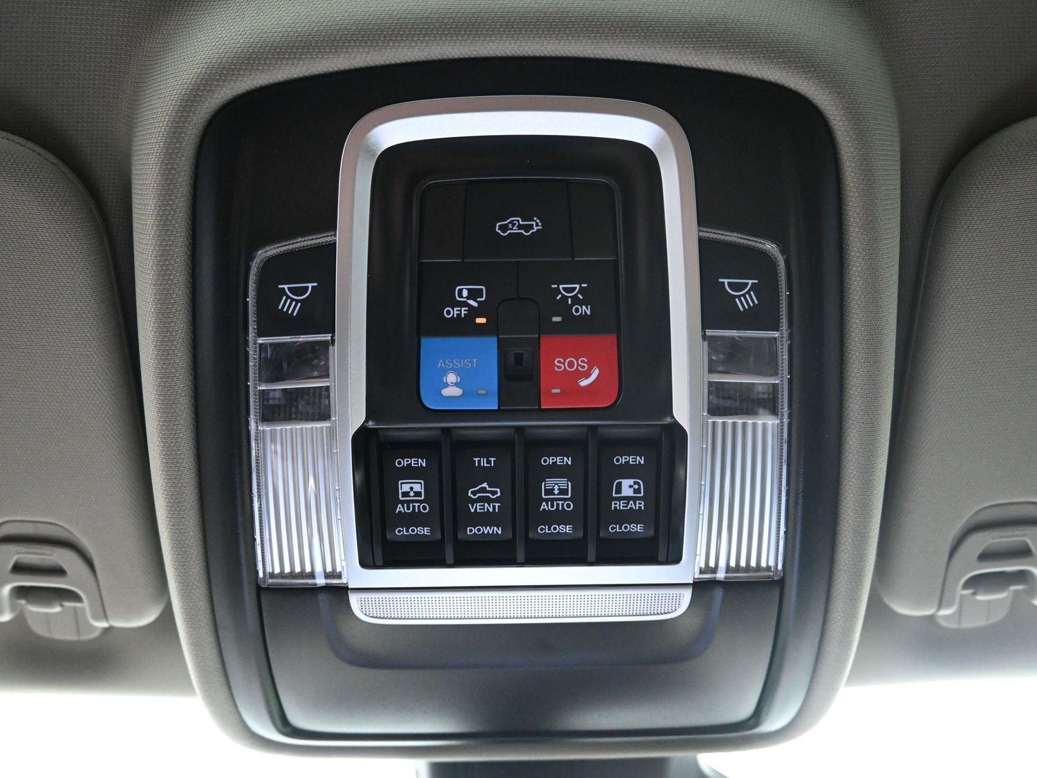 New 2026 Ivory White Tri-Coat Pearlcoat Ram Longhorn image 35