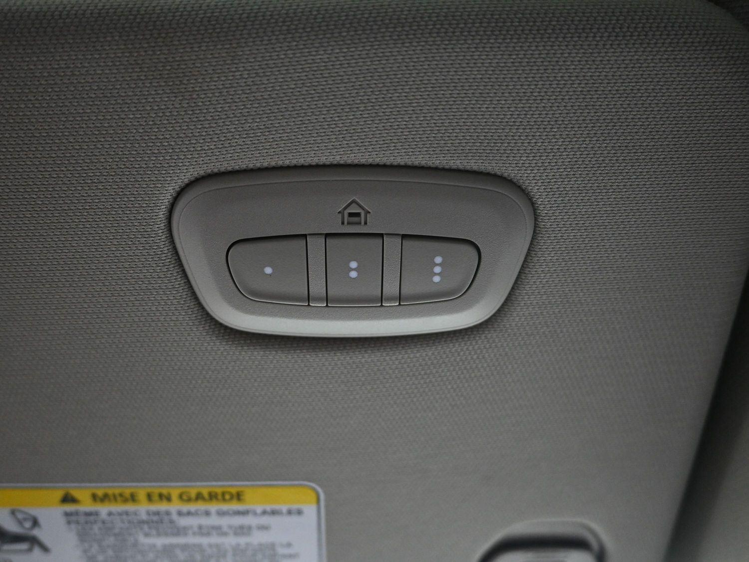 New 2026 Ivory White Tri-Coat Pearlcoat Ram Longhorn image 36