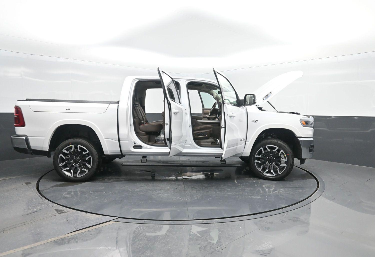 New 2026 Ivory White Tri-Coat Pearlcoat Ram Longhorn image 52