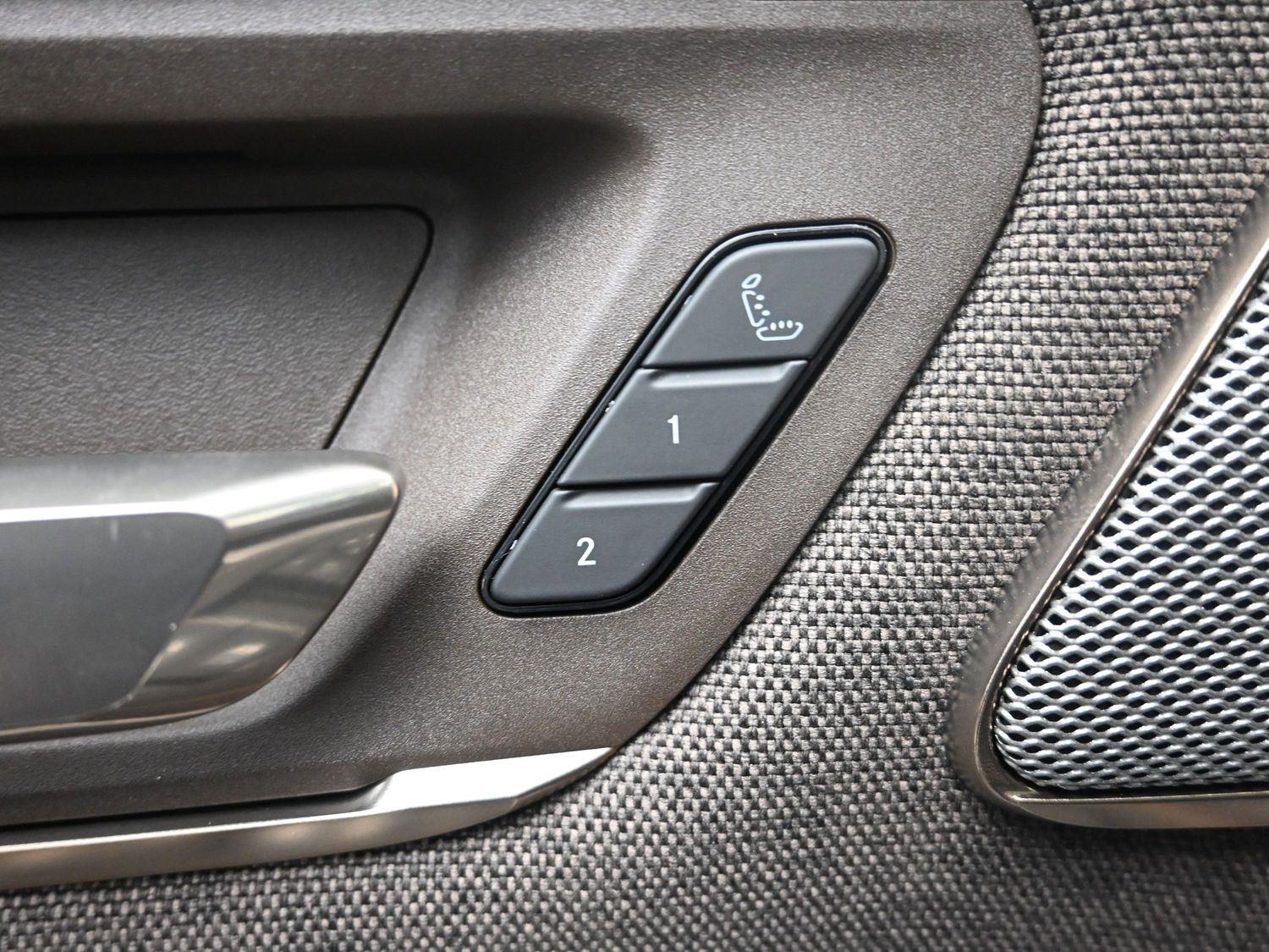 New 2026 Ivory White Tri-Coat Pearlcoat Ram Longhorn image 22