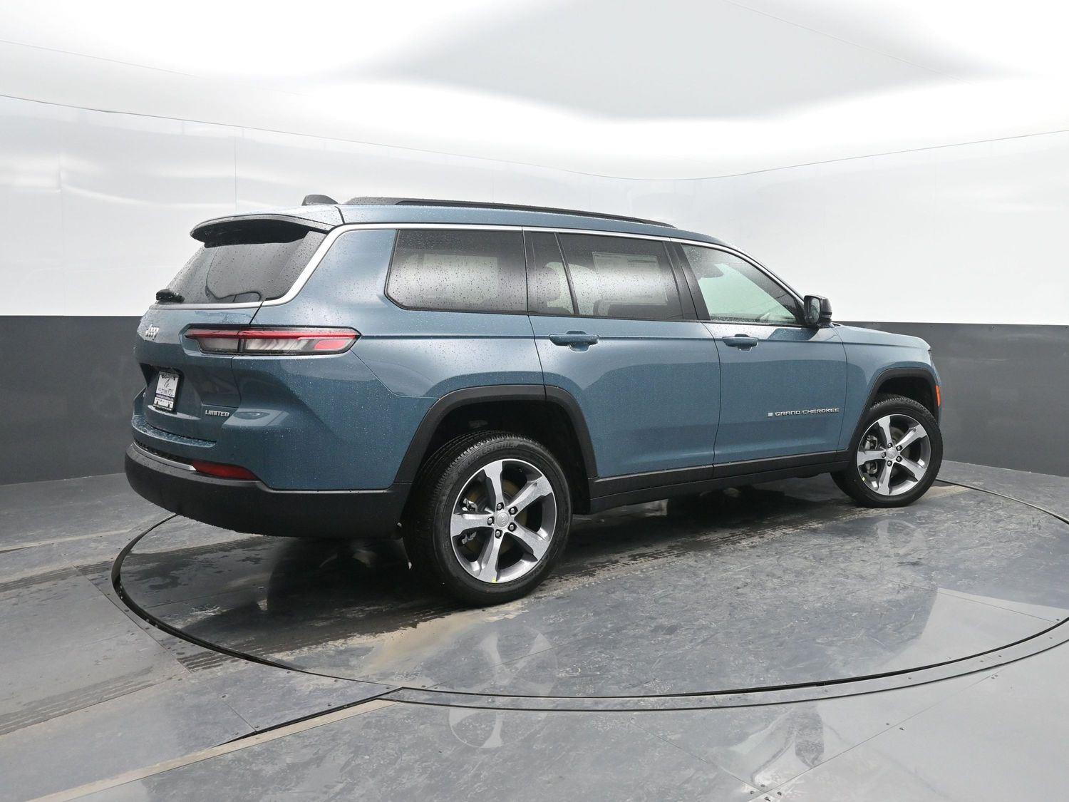 New 2026 Steel Blue Jeep Limited image 2