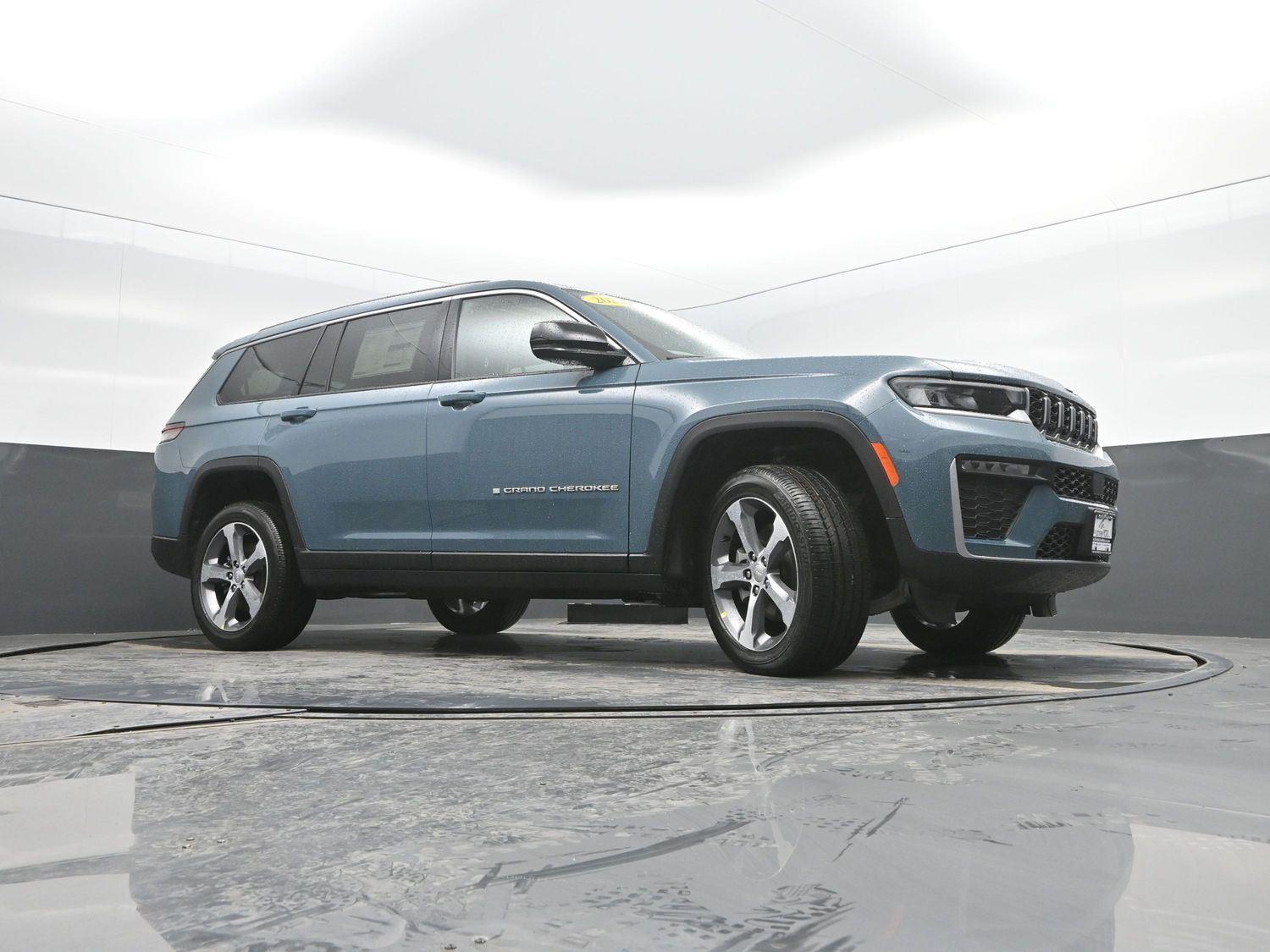 New 2026 Steel Blue Jeep Limited image 38