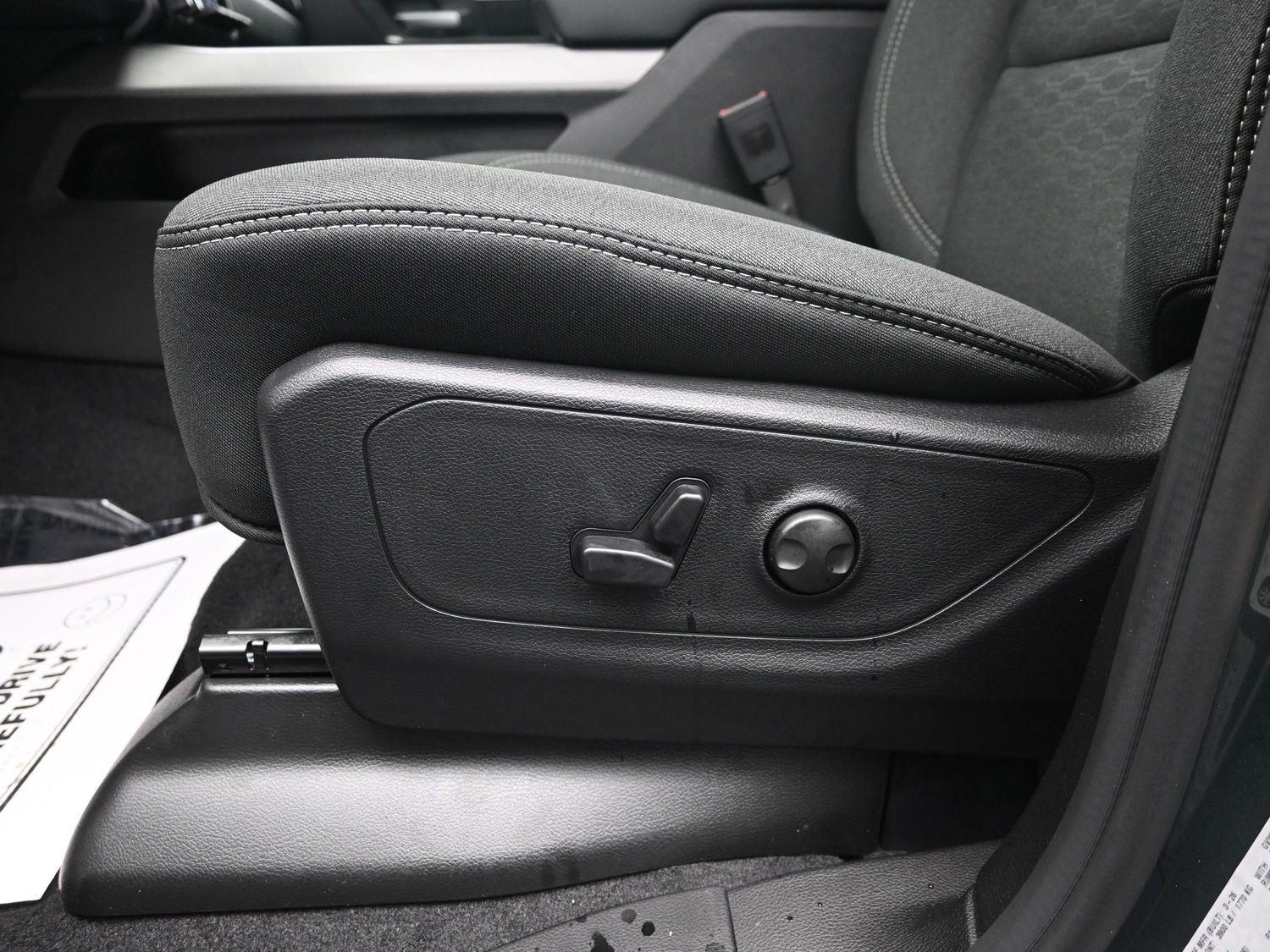 New 2026 Serrano Green Metallic Ram Big Horn image 20