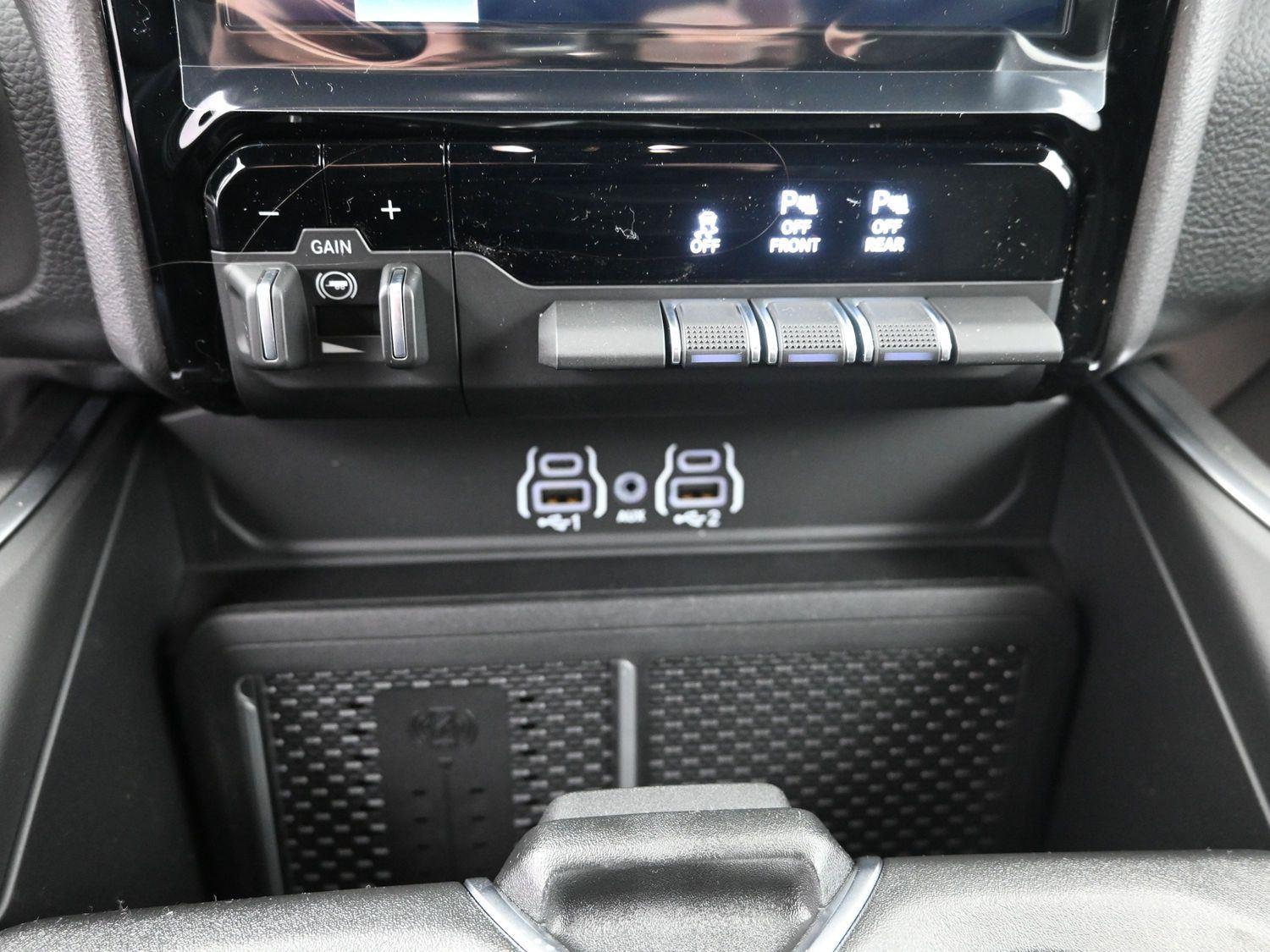 New 2026 Serrano Green Metallic Ram Big Horn image 29