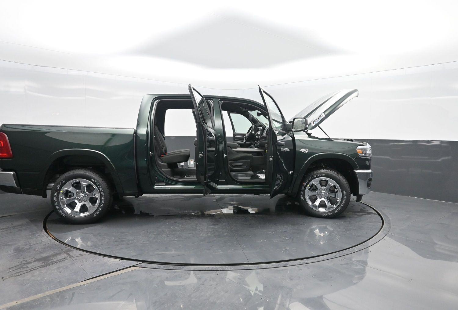New 2026 Serrano Green Metallic Ram Big Horn image 50
