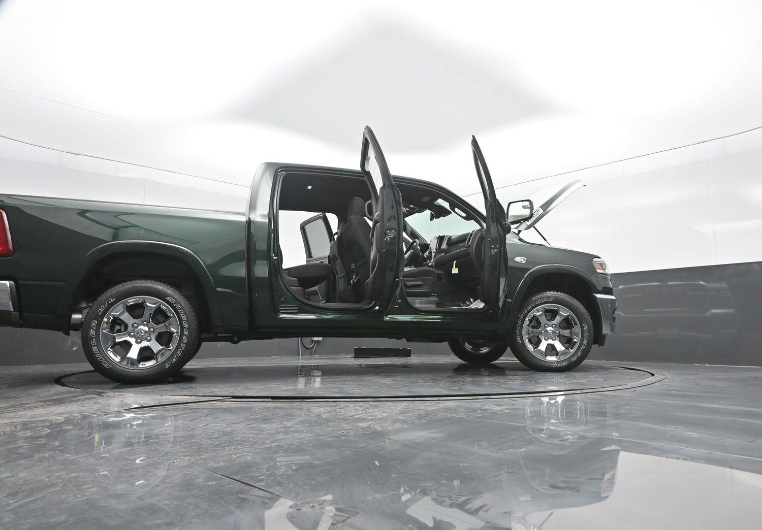 New 2026 Serrano Green Metallic Ram Big Horn image 54