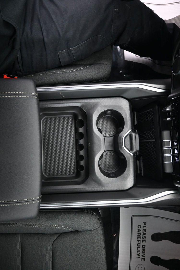 New 2026 Bright White Clearcoat Ram Big Horn image 32