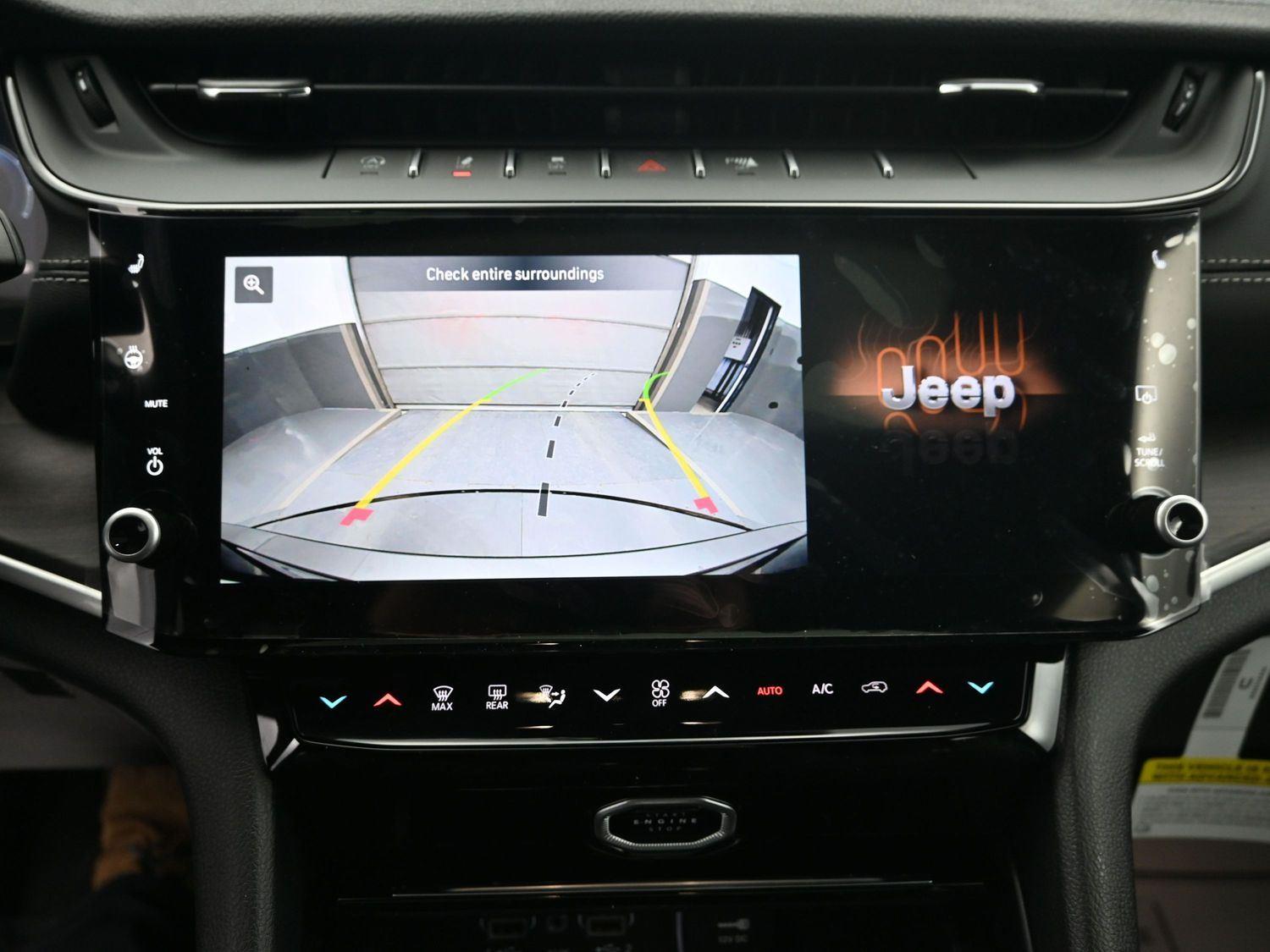 New 2026 Baltic Gray Metallic Clearcoat Jeep Laredo Altitude image 24