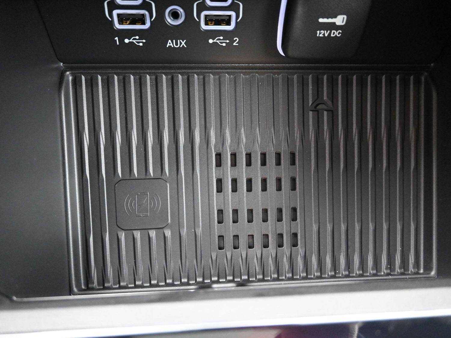 New 2026 Baltic Gray Metallic Clearcoat Jeep Laredo Altitude image 26