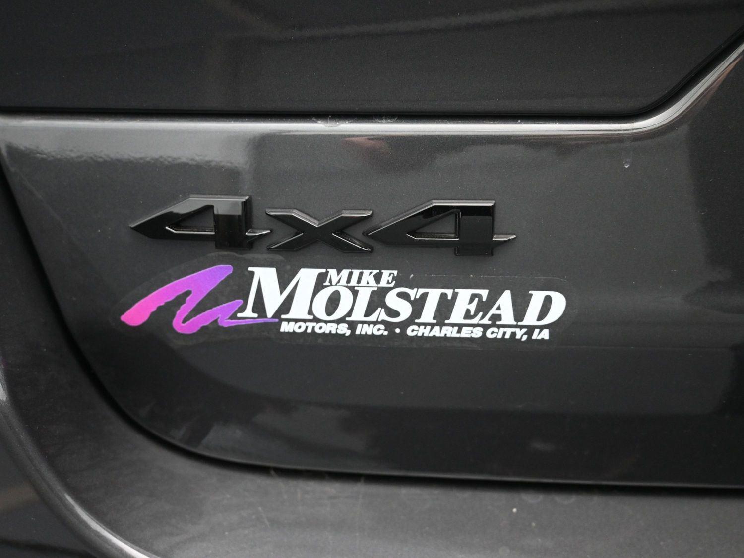 New 2026 Baltic Gray Metallic Clearcoat Jeep Laredo Altitude image 12