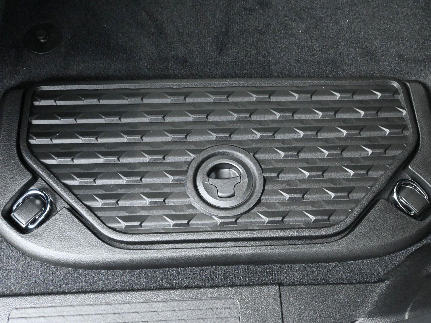 New 2026 SILVER Ram Big Horn image 13