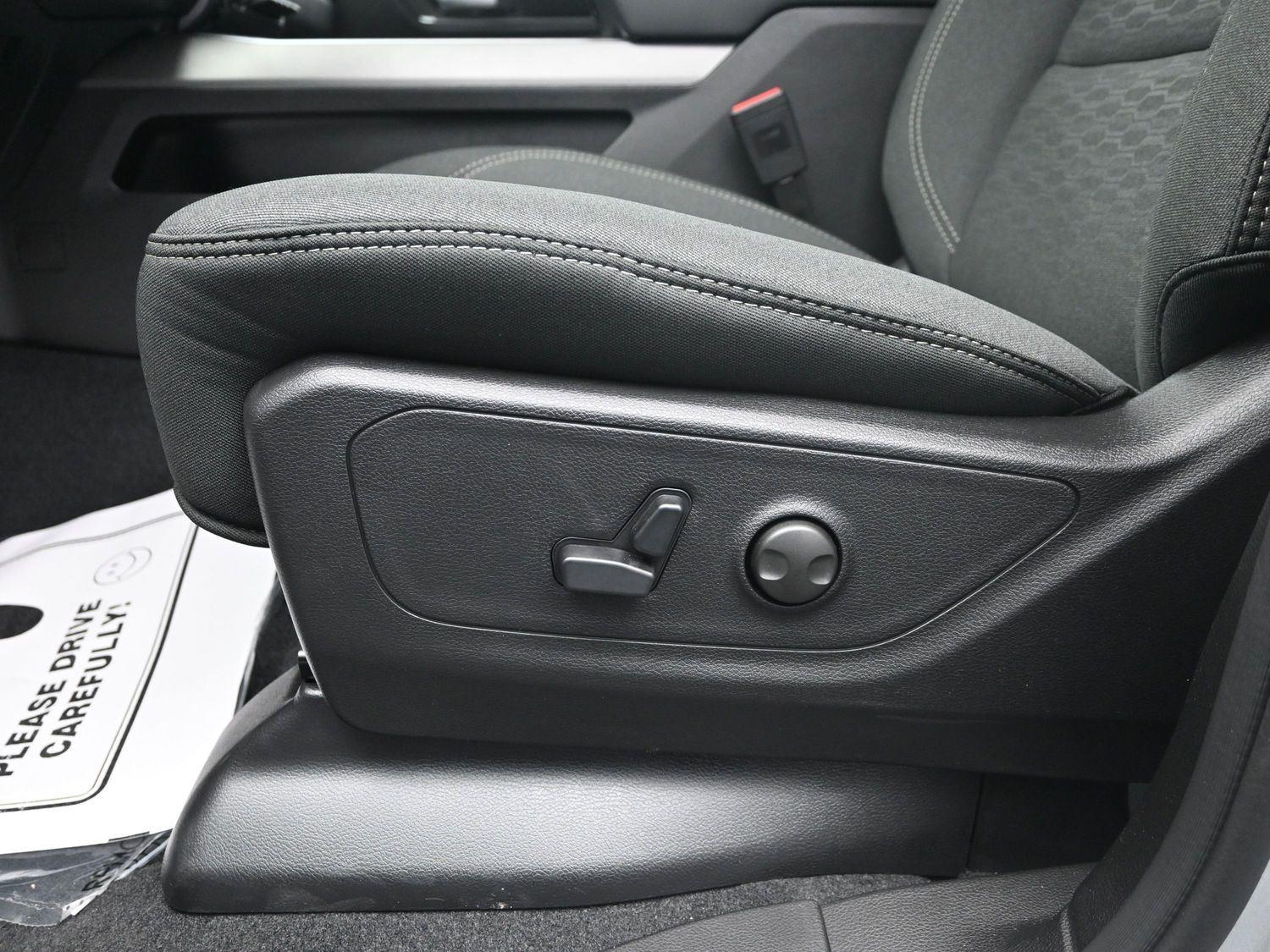 New 2026 SILVER Ram Big Horn image 20