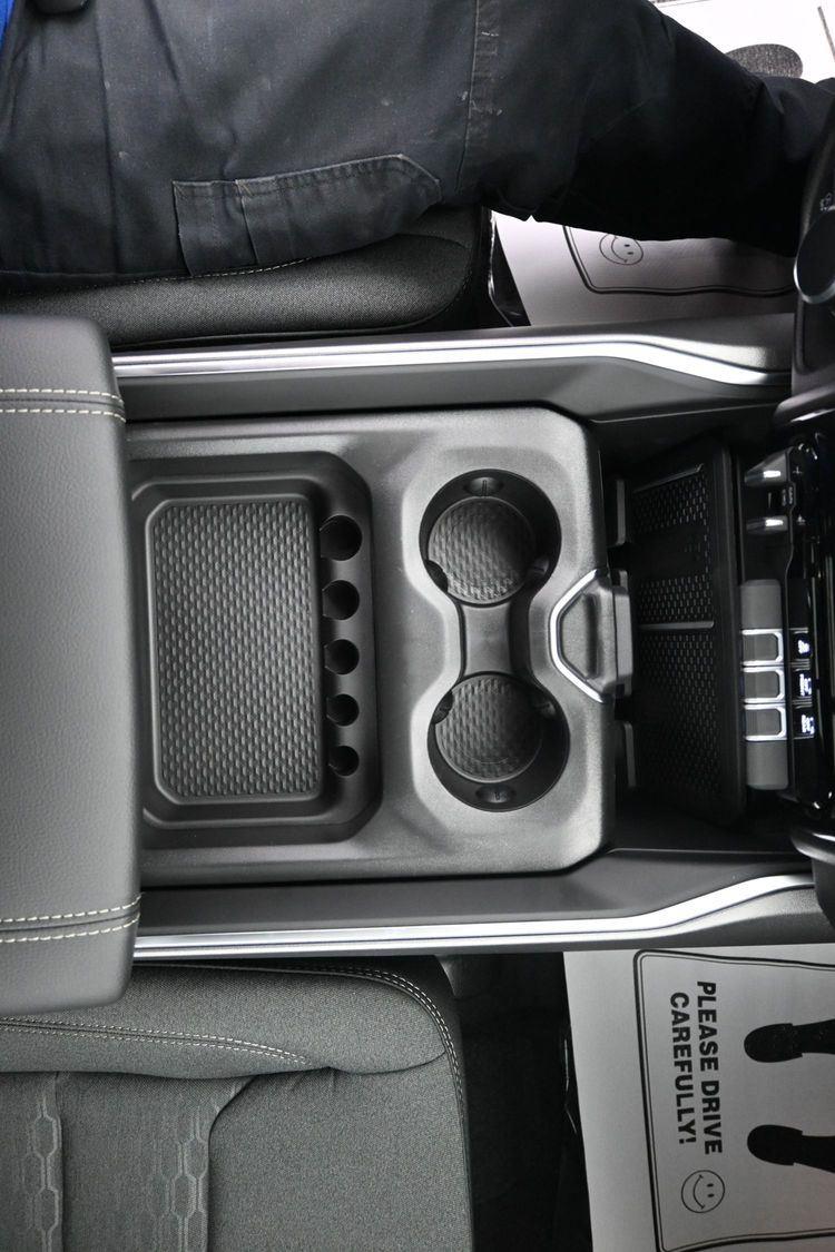 New 2026 SILVER Ram Big Horn image 31