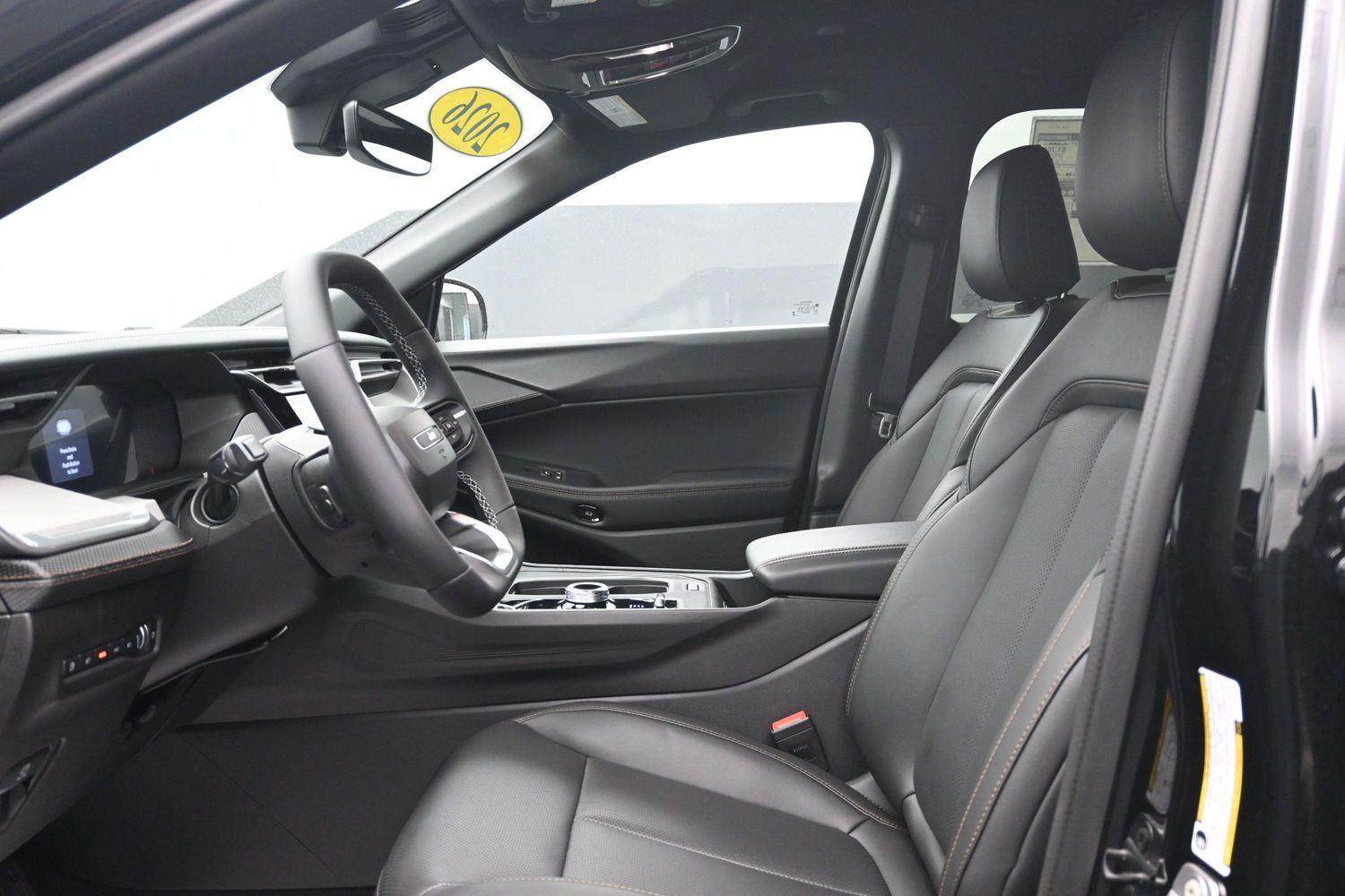 New 2026 Diamond Black Crystal Pearlcoat Jeep Limited image 20