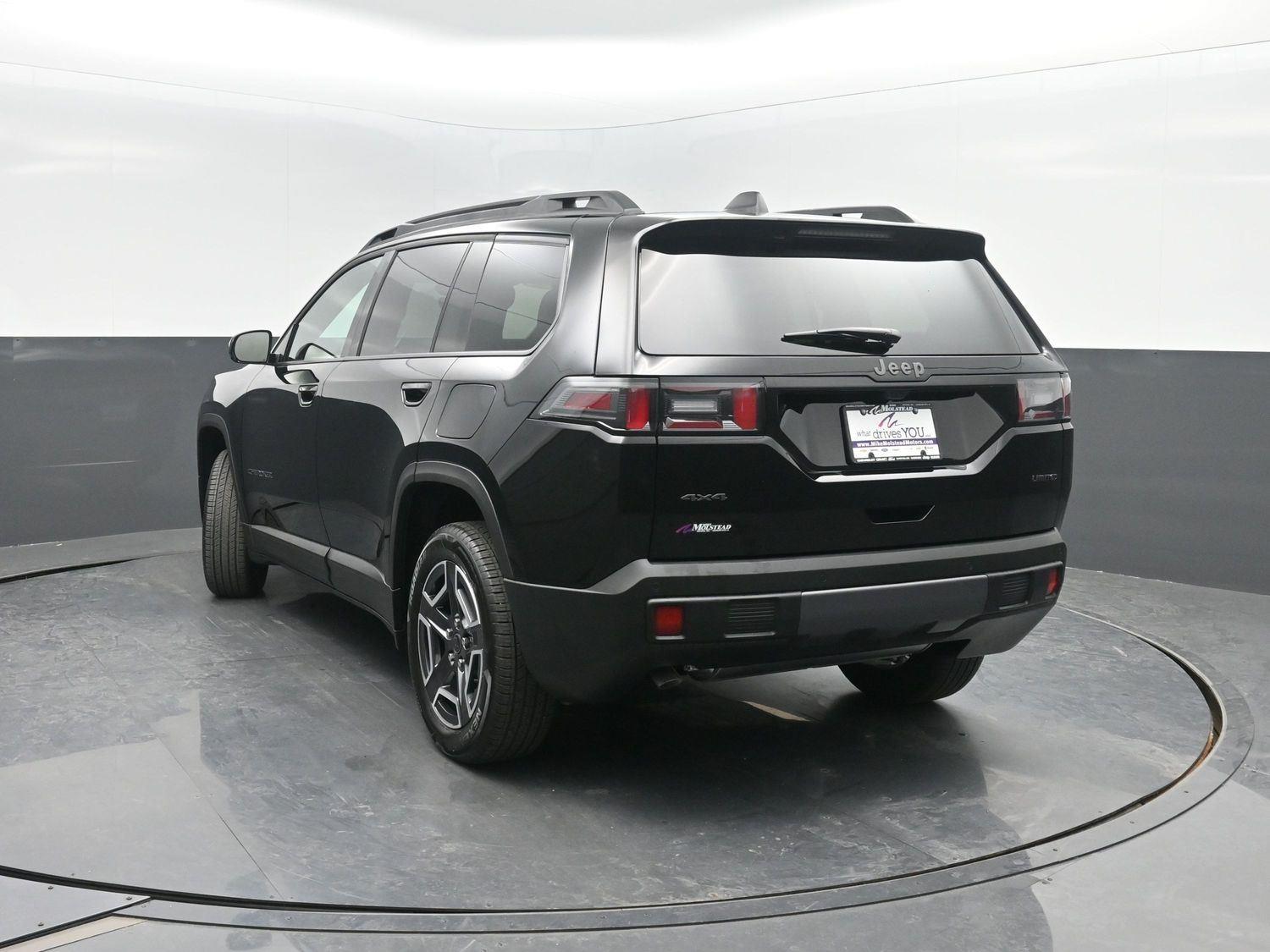 New 2026 Diamond Black Crystal Pearlcoat Jeep Limited image 45