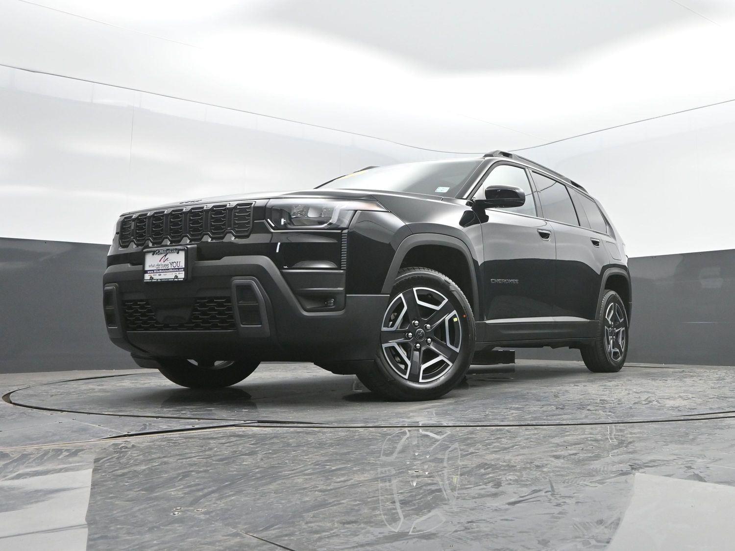New 2026 Diamond Black Crystal Pearlcoat Jeep Limited image 46