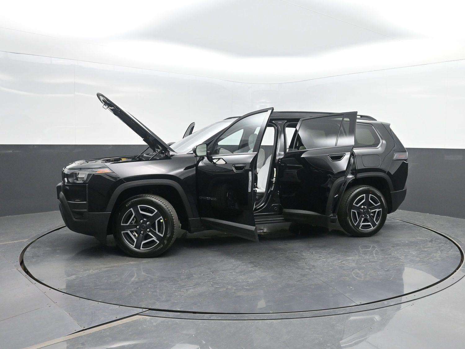 New 2026 Diamond Black Crystal Pearlcoat Jeep Limited image 50