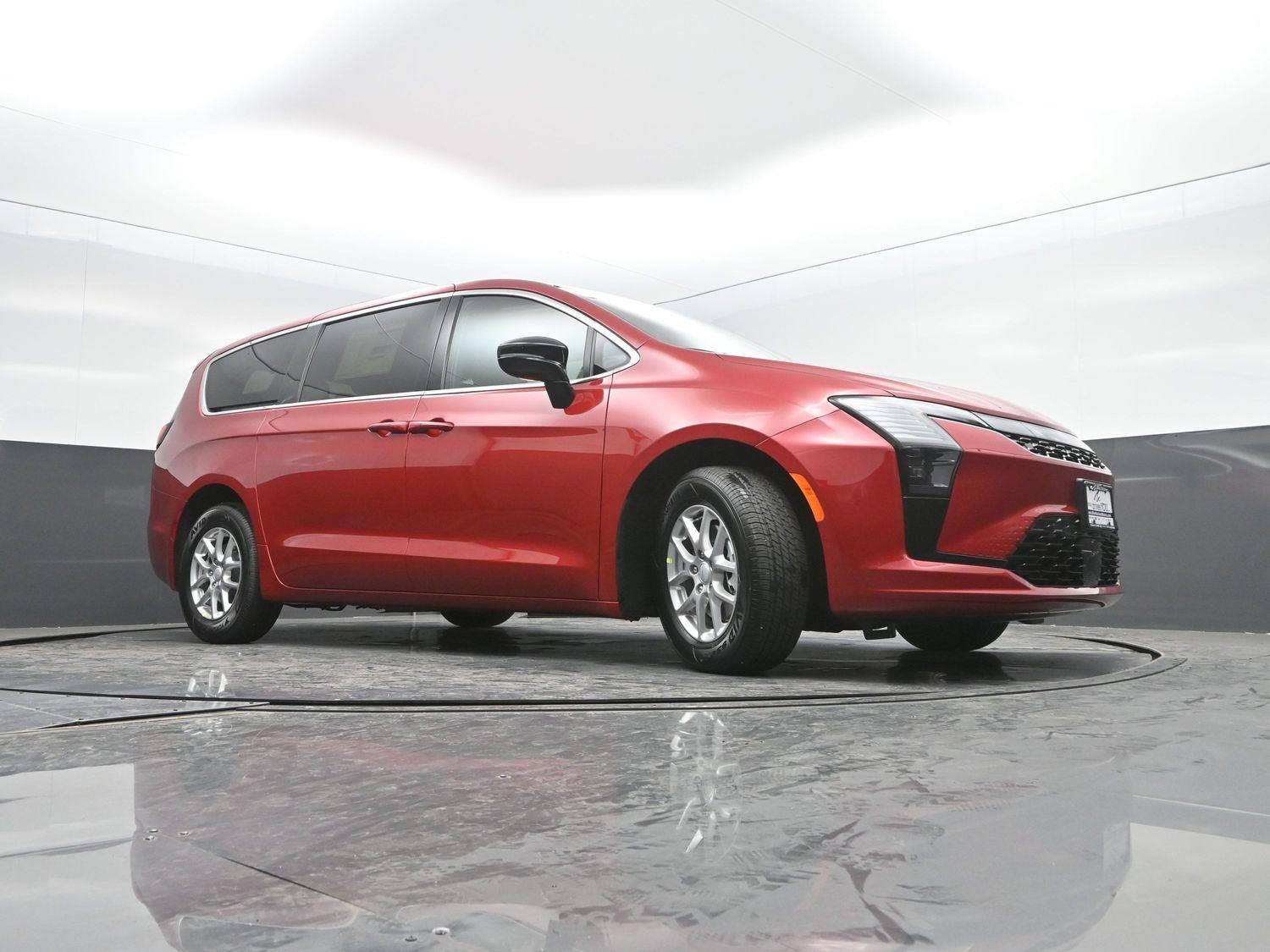 New 2027 Red Hot Pearlcoat Chrysler Select image 35