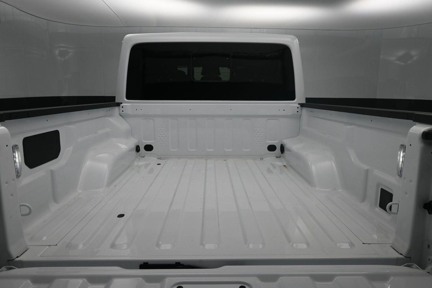 New 2026 Bright White Clearcoat Jeep Sahara image 16