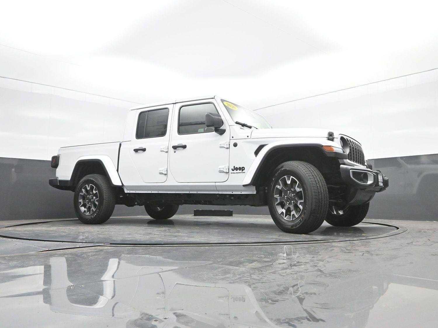 New 2026 Bright White Clearcoat Jeep Sahara image 34