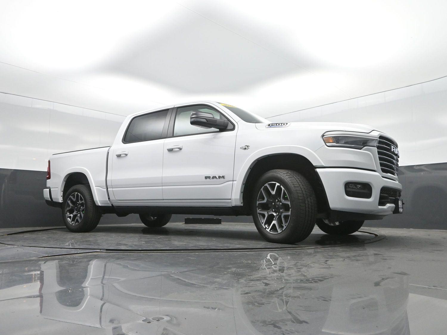 New 2026 Bright White Clearcoat Ram Laramie image 40