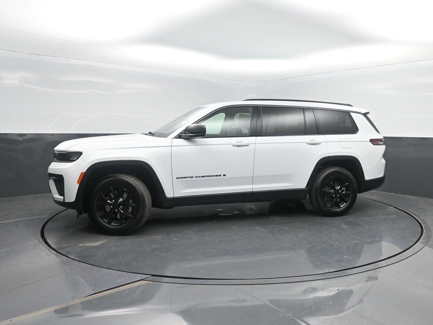 Bright White Clearcoat 2026 Jeep Grand Cherokee L SUV / Crossover 8-Speed Automatic