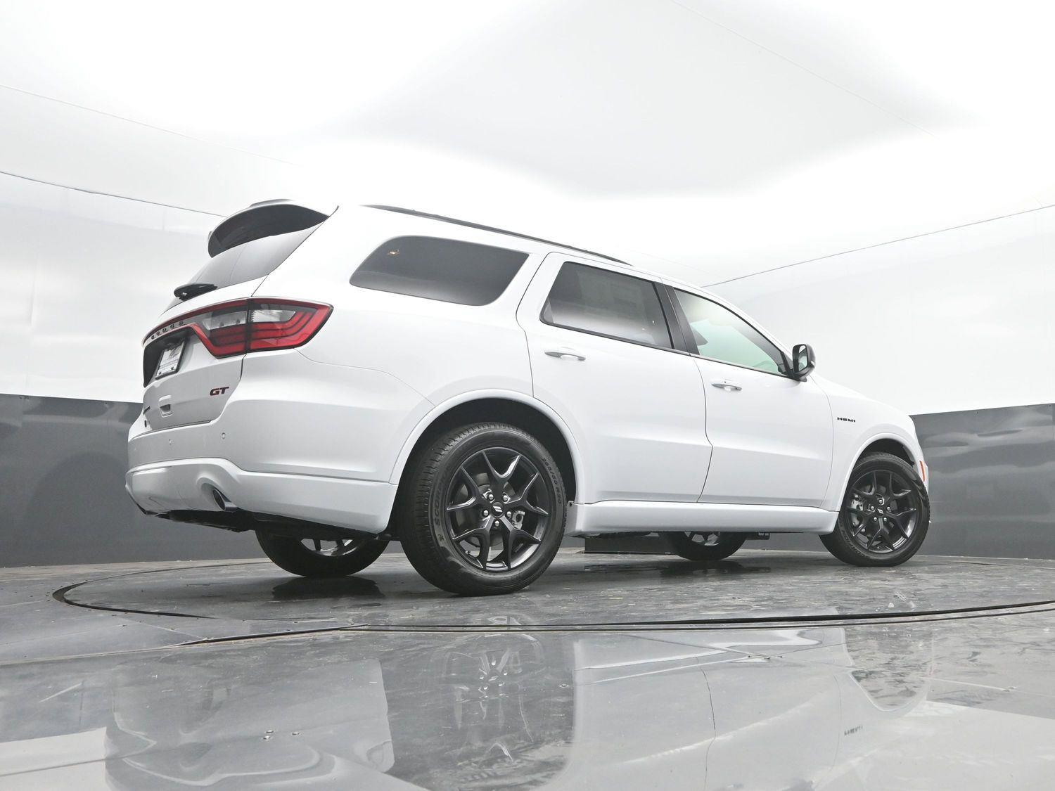 New 2026 White Knuckle Clearcoat Dodge GT Plus HEMI V8 image 37