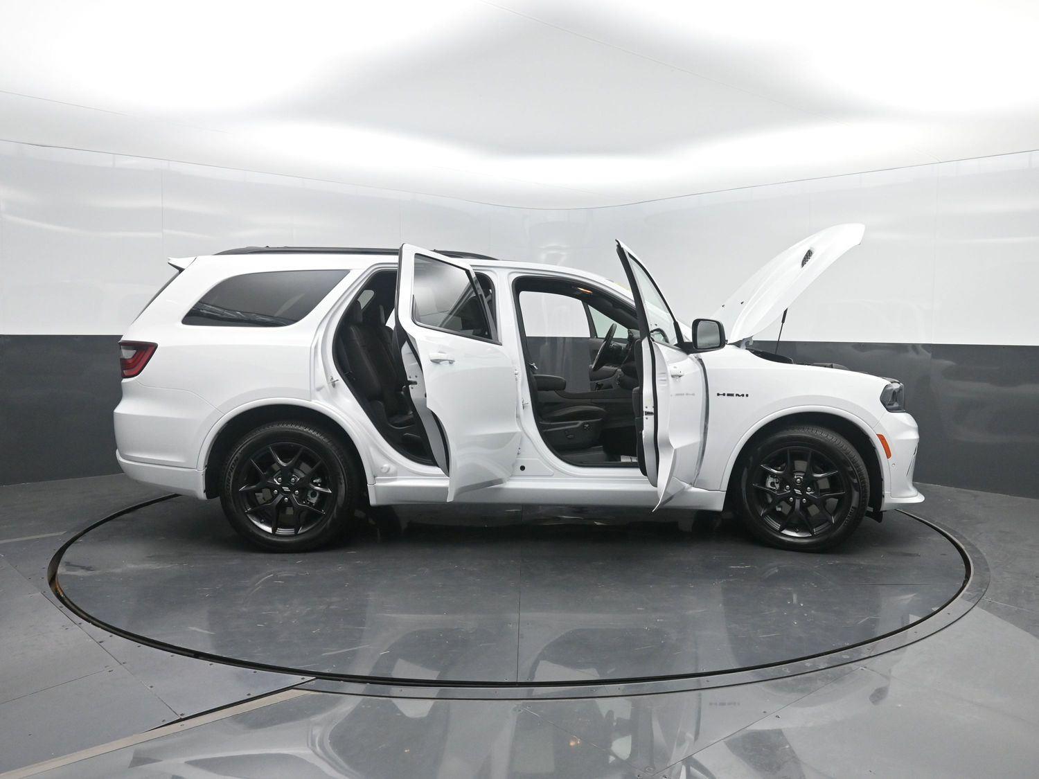 New 2026 White Knuckle Clearcoat Dodge GT Plus HEMI V8 image 50