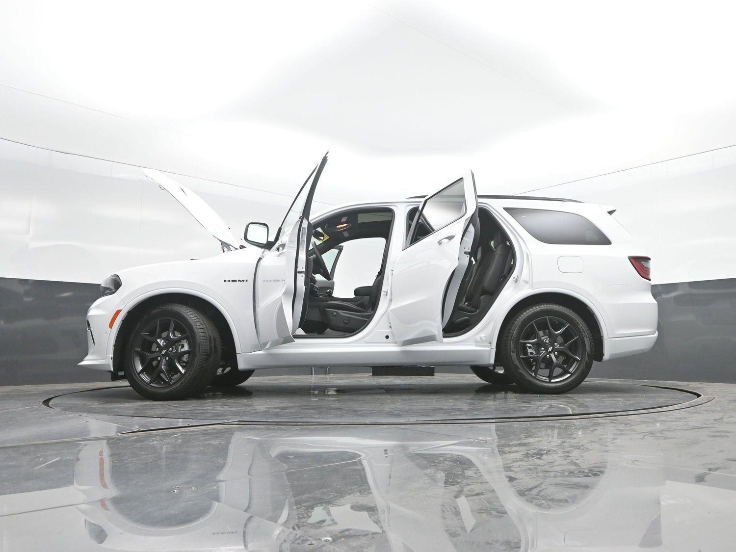 New 2026 White Knuckle Clearcoat Dodge GT Plus HEMI V8 image 53