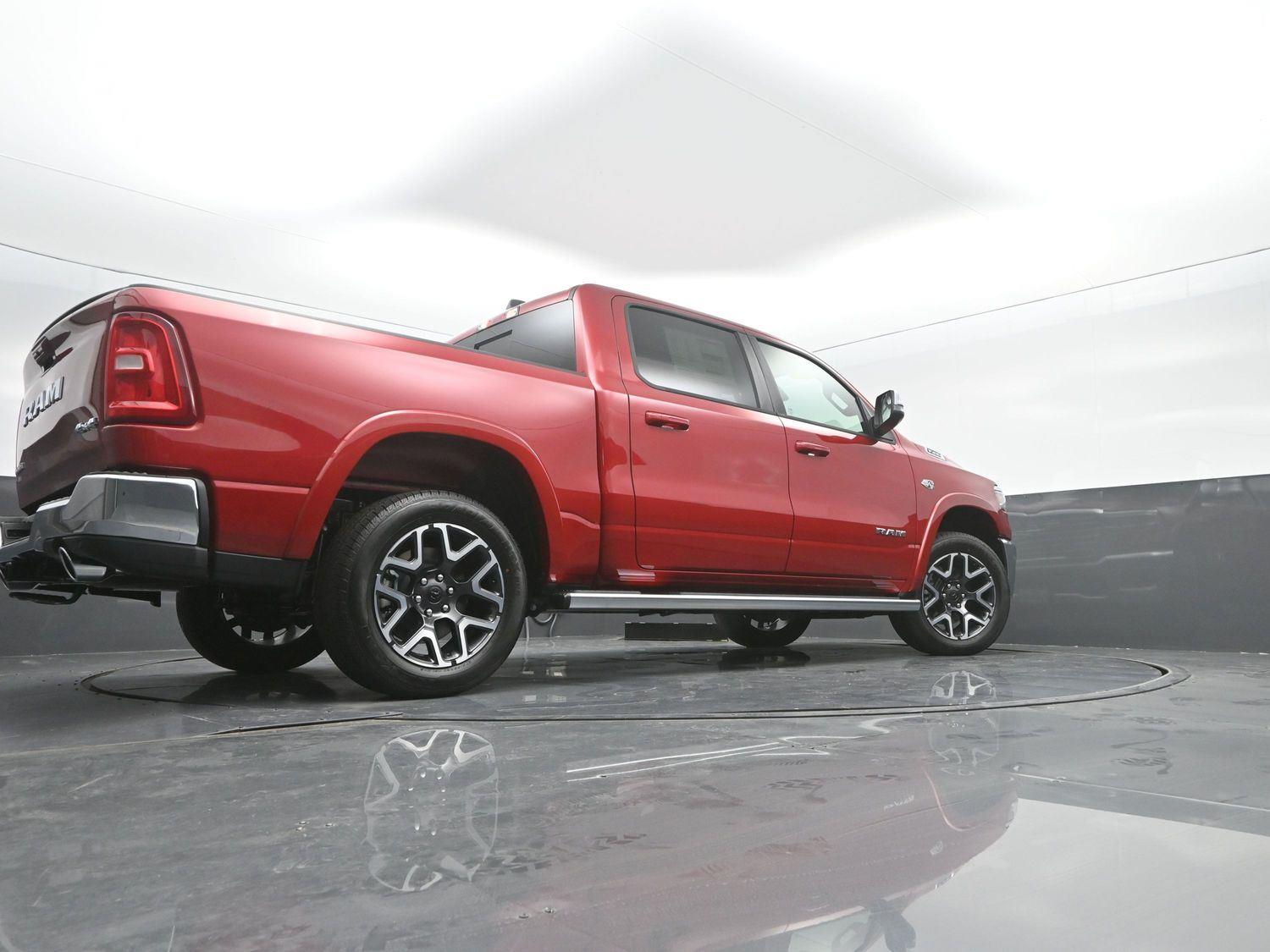 New 2026 Molten Red Pearlcoat Ram Laramie image 40