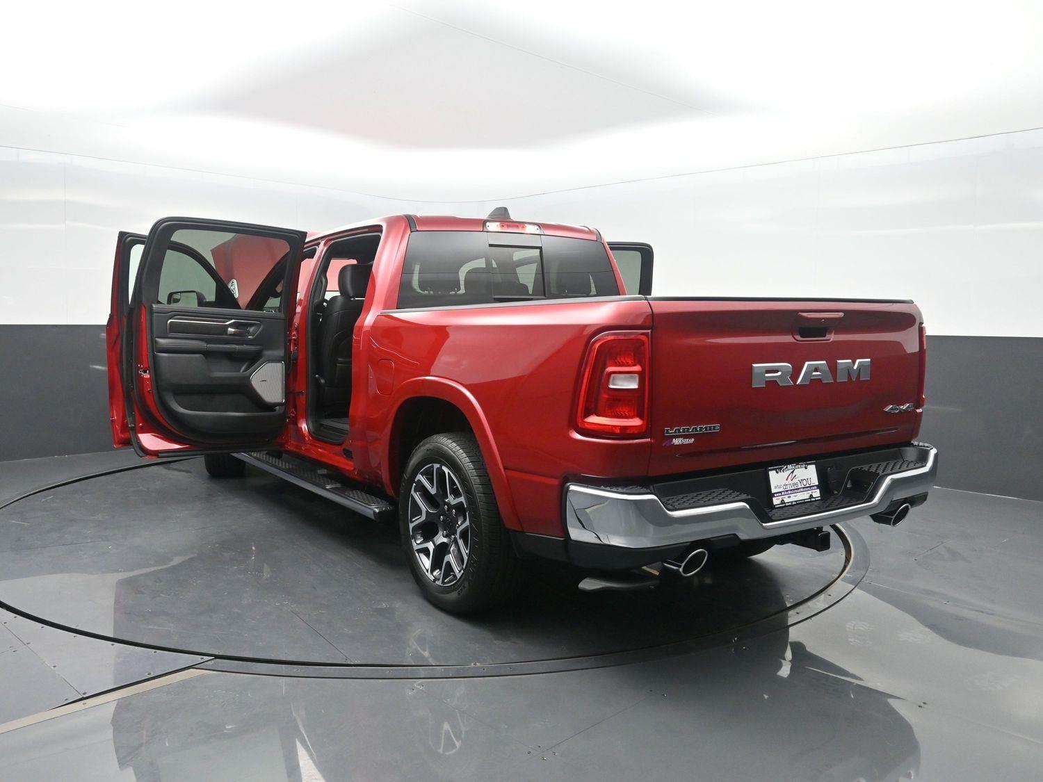 New 2026 Molten Red Pearlcoat Ram Laramie image 52