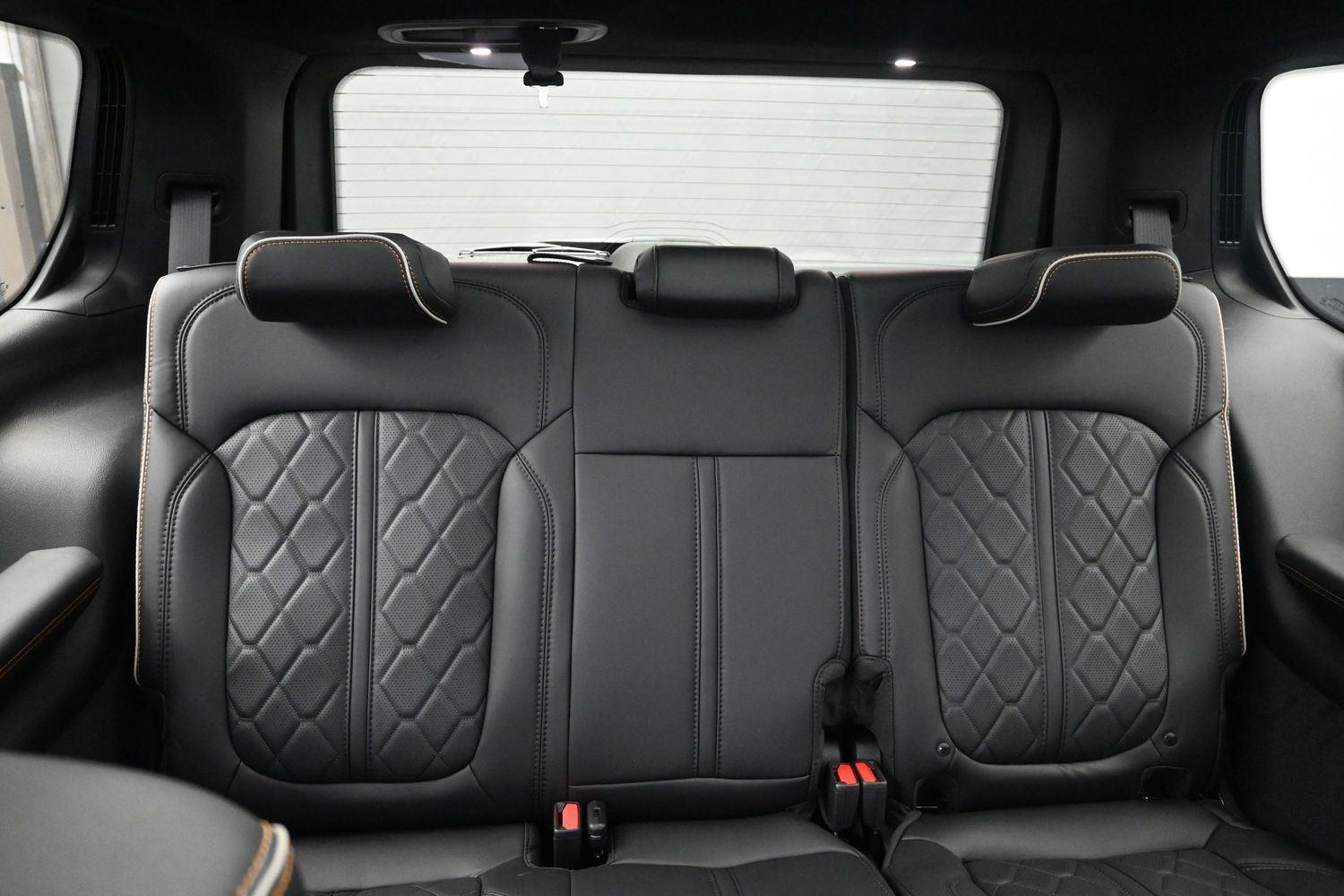New 2026 High Gloss Black Jeep Summit Reserve image 14