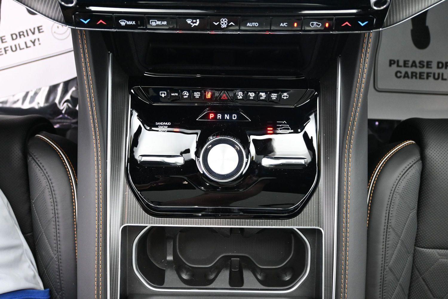 New 2026 High Gloss Black Jeep Summit Reserve image 30