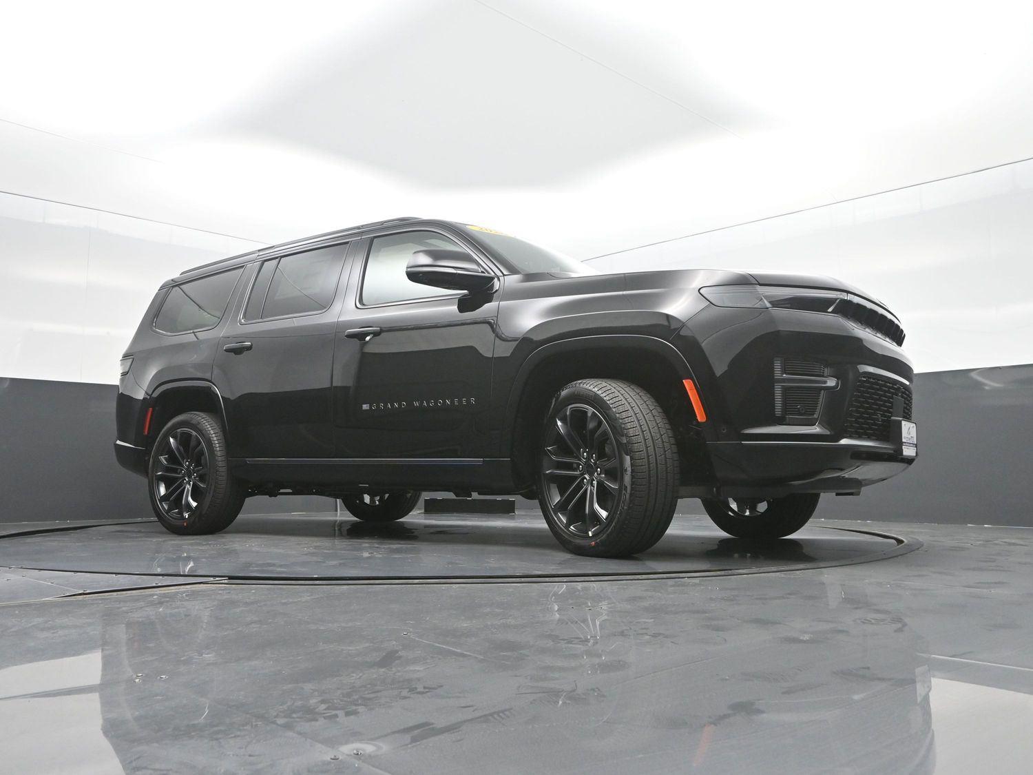 New 2026 High Gloss Black Jeep Summit Reserve image 36