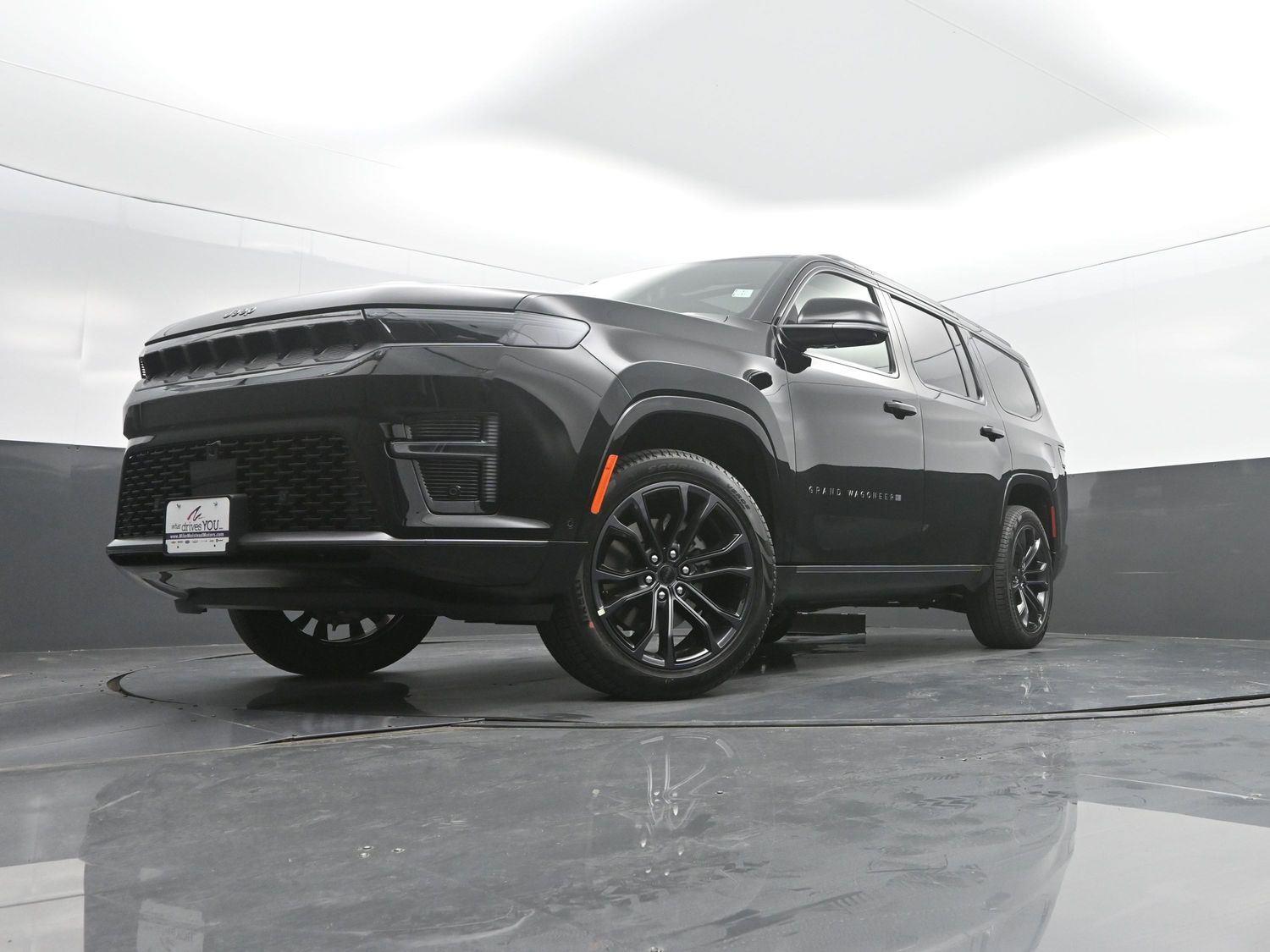 New 2026 High Gloss Black Jeep Summit Reserve image 45