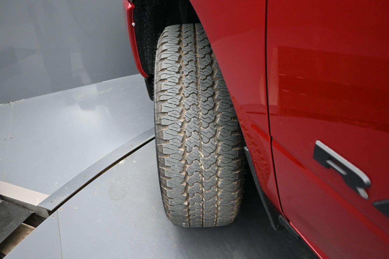 New 2026 Molten Red Pearlcoat Ram Laramie image 5
