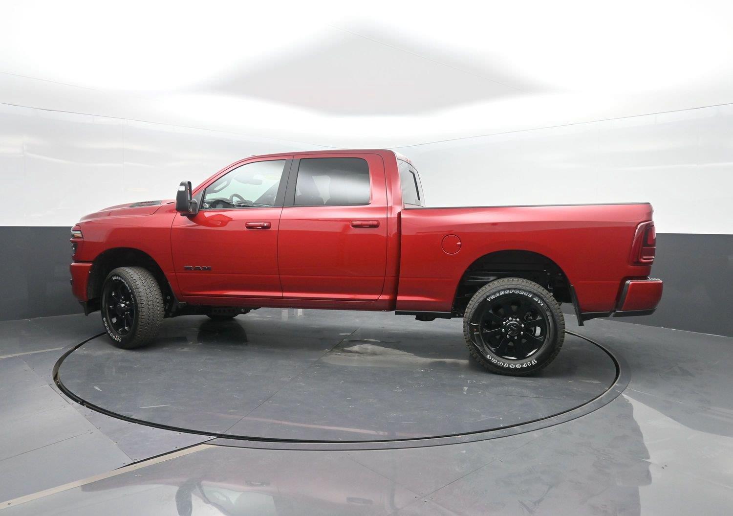 New 2026 Molten Red Pearlcoat Ram Laramie image 45