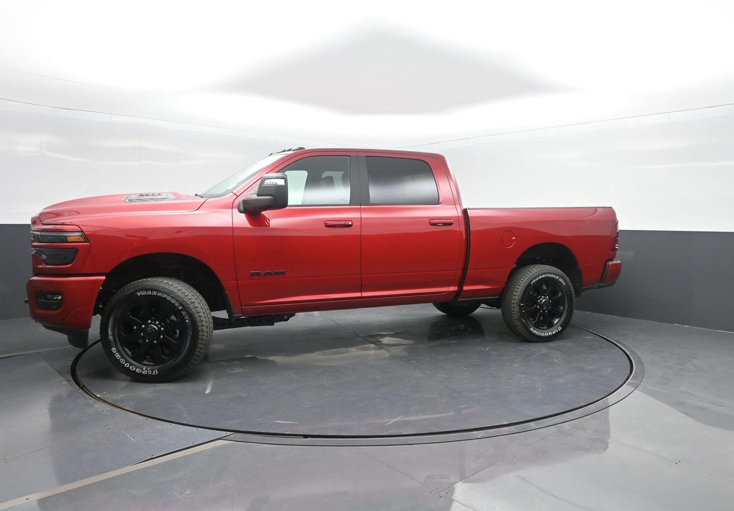New 2026 Molten Red Pearlcoat Ram Laramie image 46