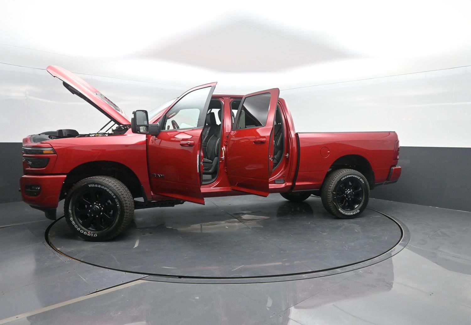 New 2026 Molten Red Pearlcoat Ram Laramie image 53