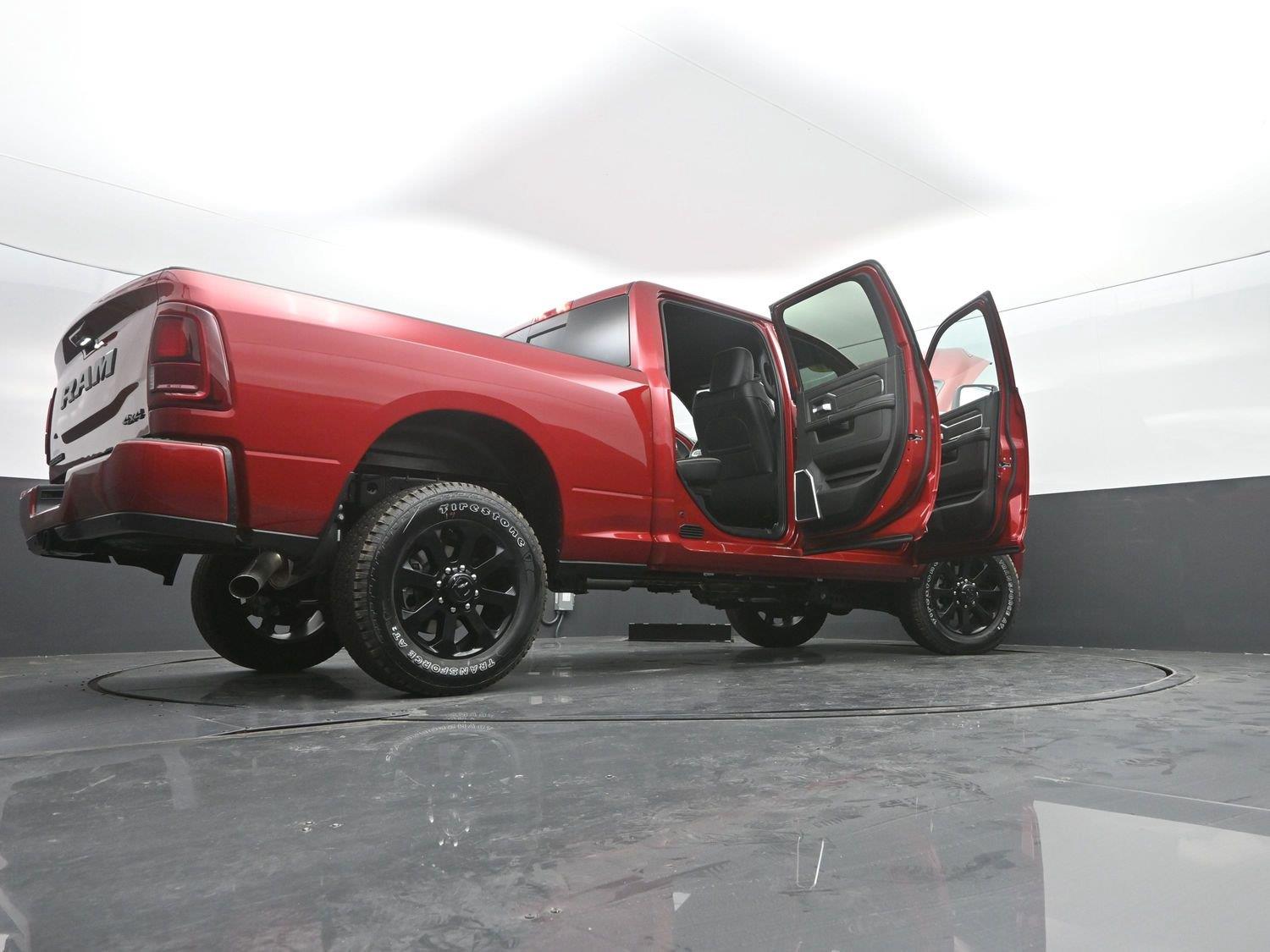 New 2026 Molten Red Pearlcoat Ram Laramie image 54