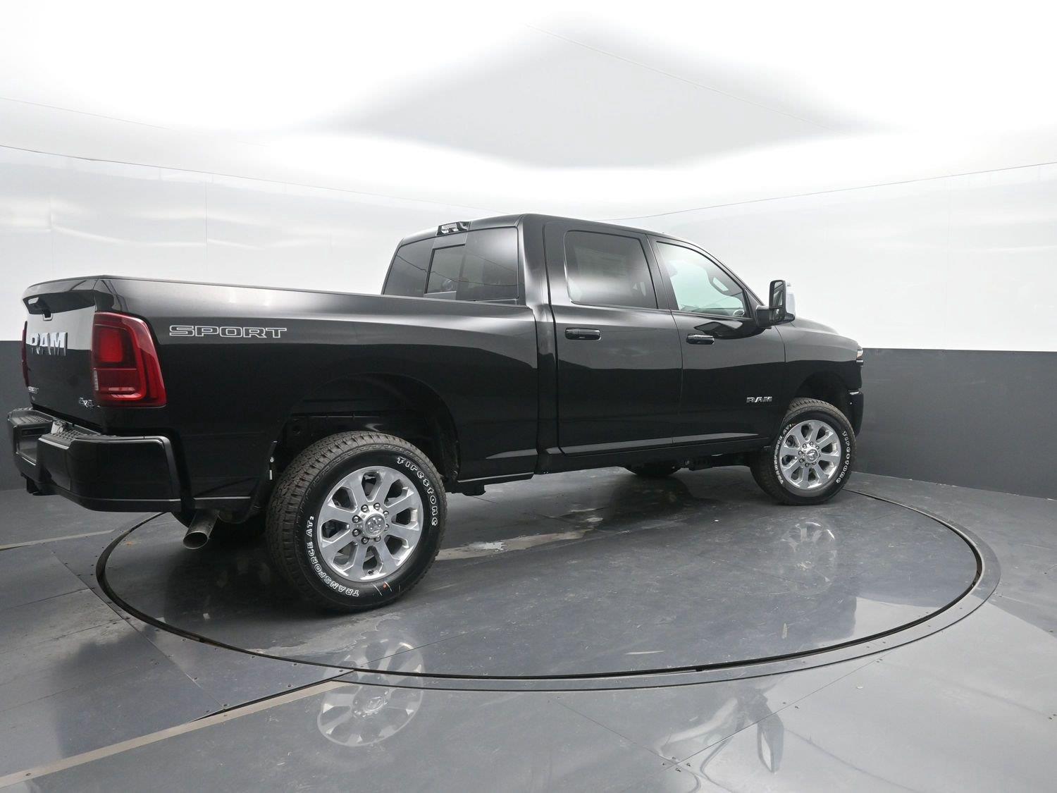 New 2026 Diamond Black Crystal Pearlcoat Ram Laramie image 2