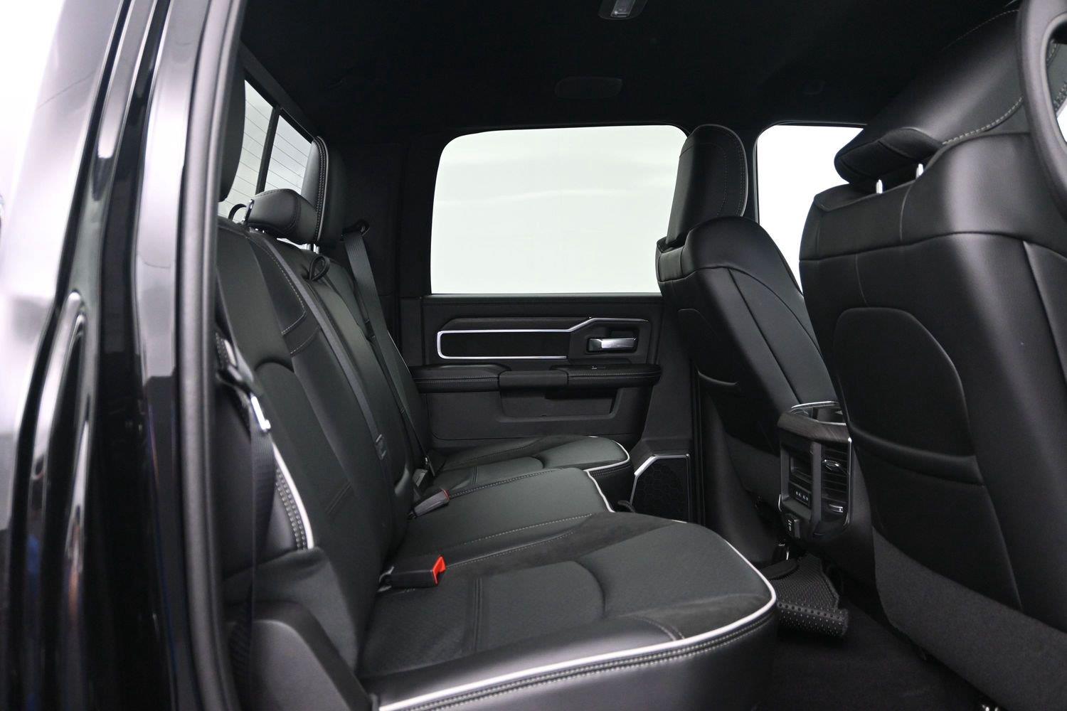 New 2026 Diamond Black Crystal Pearlcoat Ram Laramie image 13