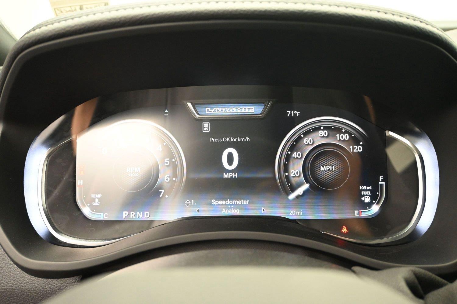 New 2026 Diamond Black Crystal Pearlcoat Ram Laramie image 29