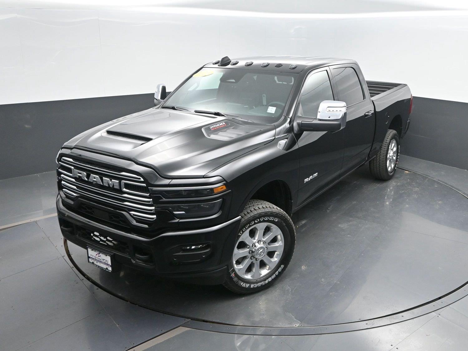 New 2026 Diamond Black Crystal Pearlcoat Ram Laramie image 42