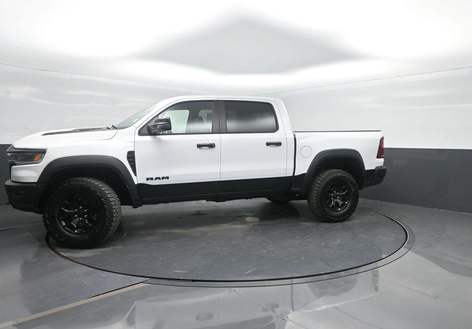New 2026 Bright White Clearcoat Ram RHO image 2