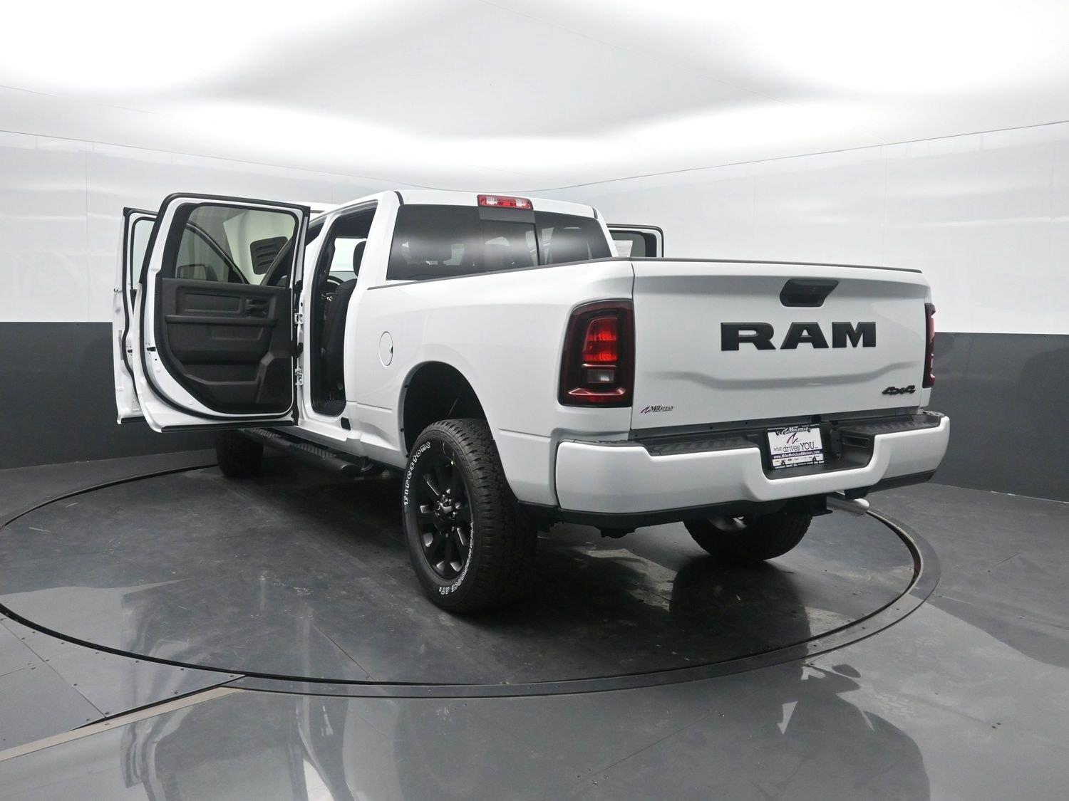 New 2026 Bright White Clearcoat Ram Tradesman image 42