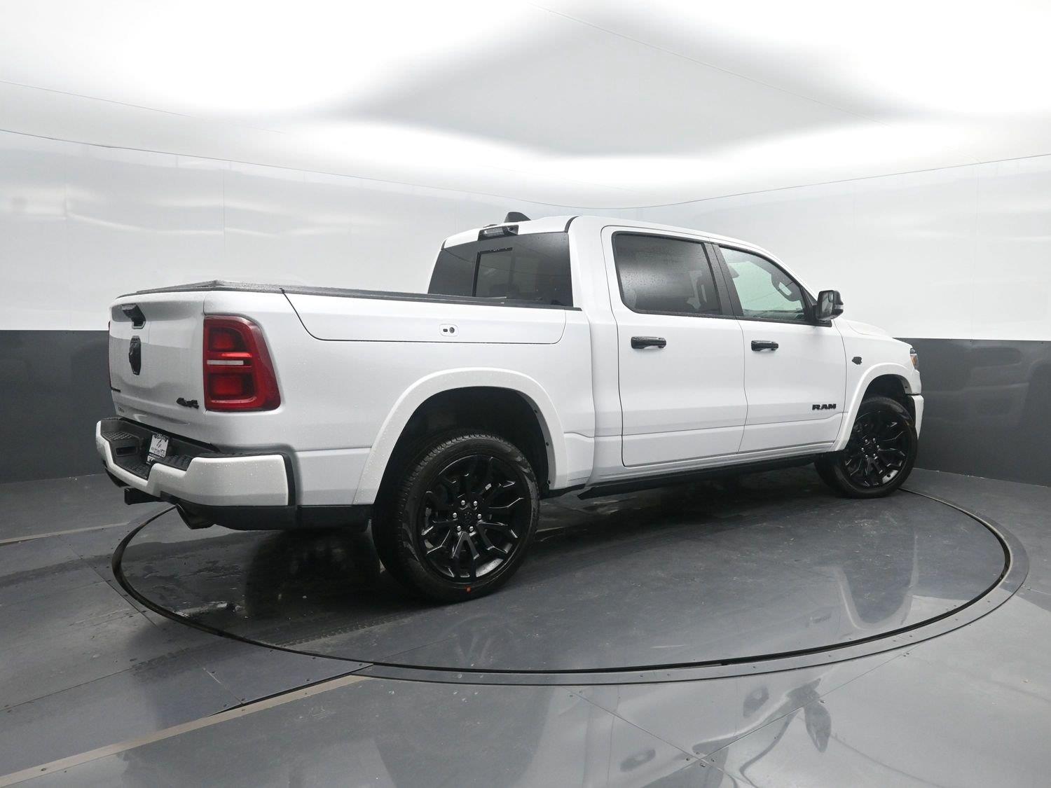 New 2027 Ivory White Tri-Coat Pearlcoat Ram Limited image 2