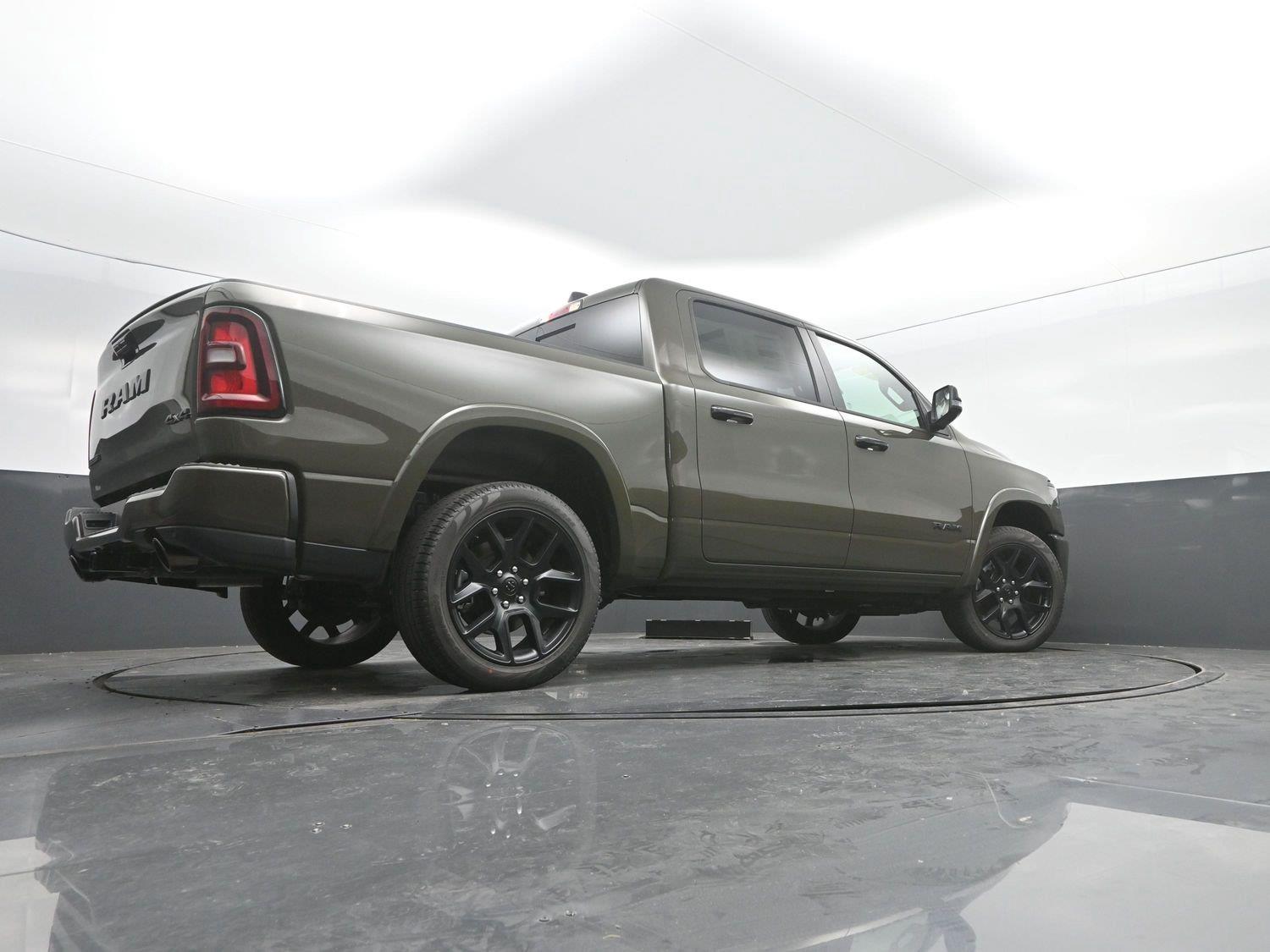 New 2026 Serrano Green Metallic Ram Laramie image 39